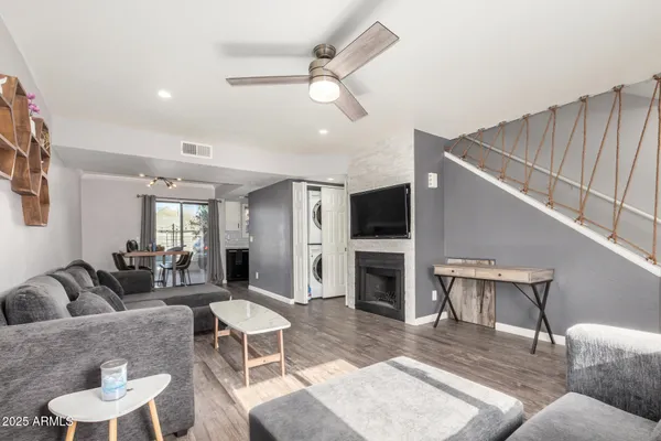 $335,000 | 3434 North 11th Street, Unit 5, Phoenix, AZ 85014