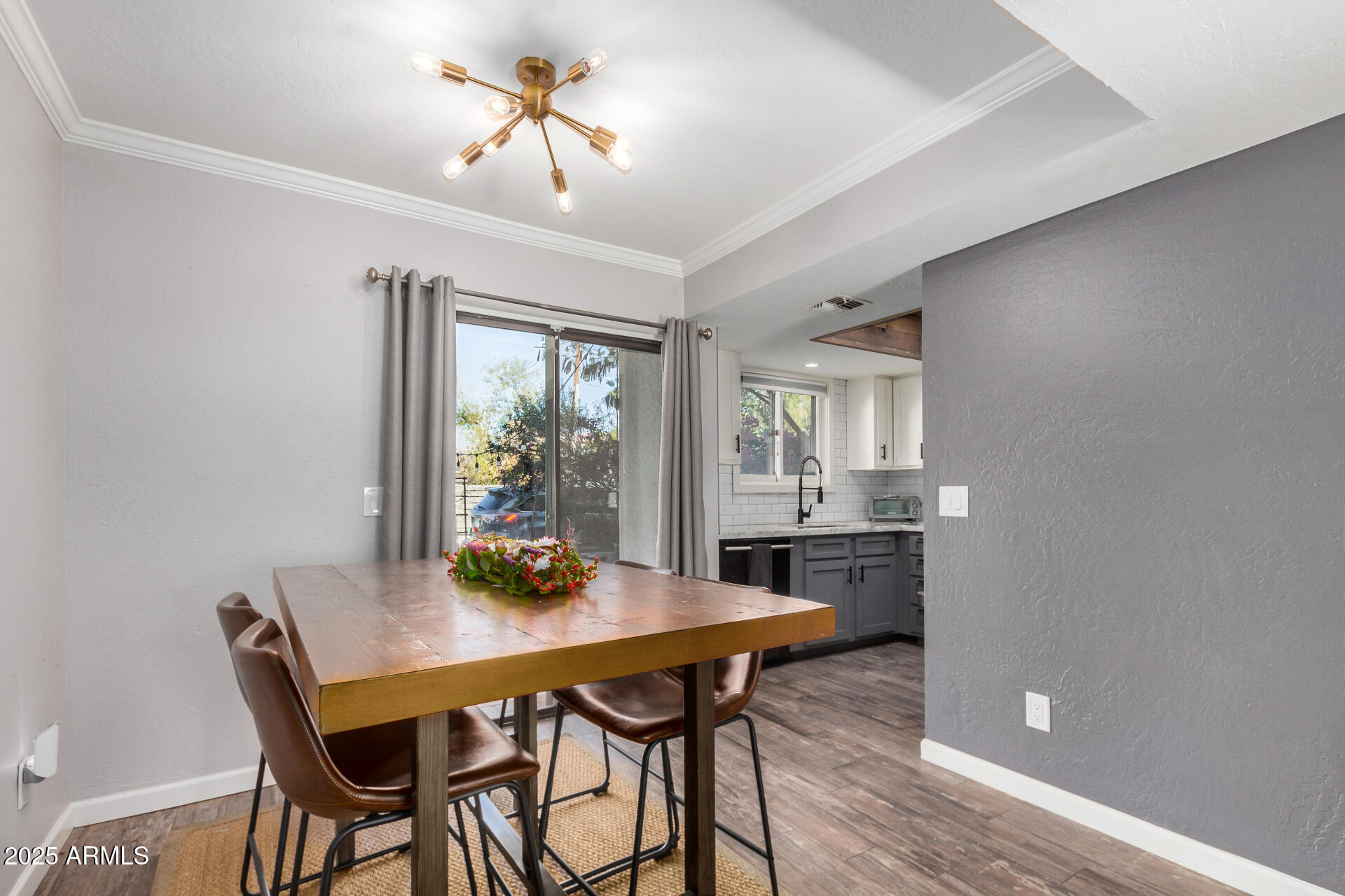 3434 North 11th Street, Unit 5 Phoenix, AZ 85014 - Photo 7 of 31 3434 N 11th Street 5