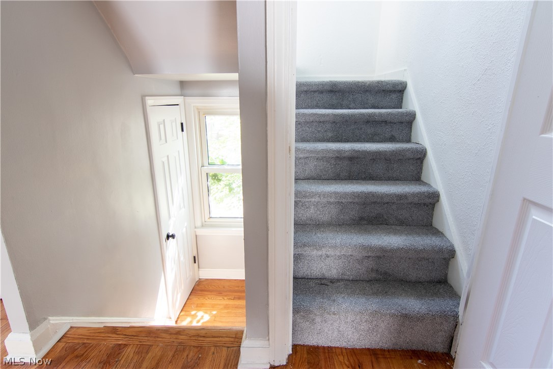 3331 Tullamore Road Cleveland, OH 44118 - Photo 16 of 22 Gallery Image 16