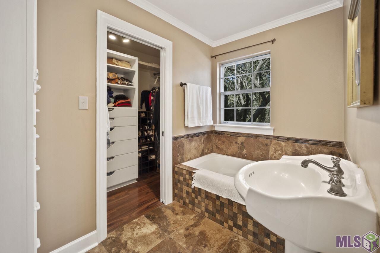715 Fulwar Skipwith Road Baton Rouge, LA 70810 - Photo 23 of 41 Gallery Image 23