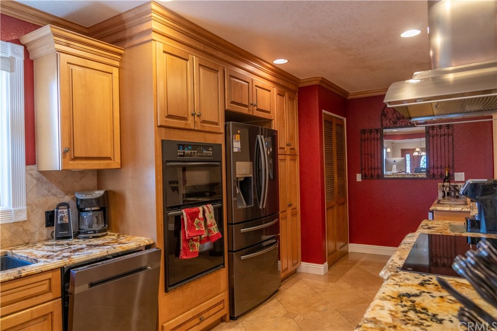 14502 Perilla Avenue Paramount, CA 90723 - Photo 11 of 21