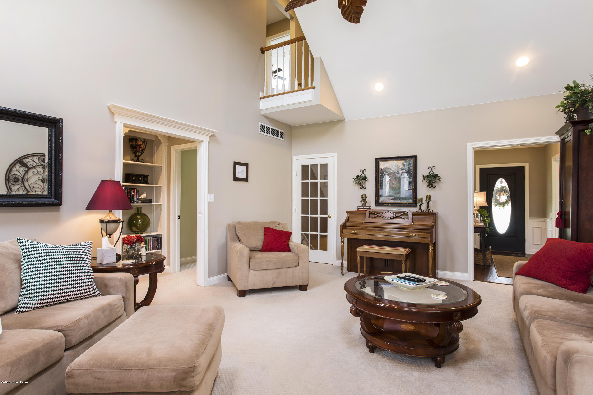 4612 Stone Ridge Road Crestwood, KY 40014 - Photo 23 of 70 28-great room