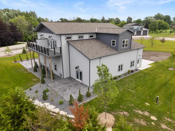 $649,900 | N10276 Lakeview Haven Drive, Malone, WI 53049