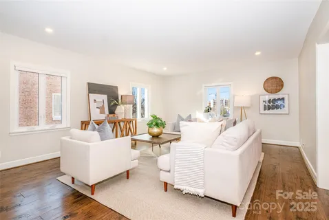 $285,000 | 4527 Gaynor Road, Unit 303, Charlotte, NC 28211