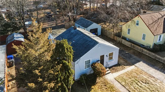$324,900 | 6 Field Avenue, West Warwick, RI 02893