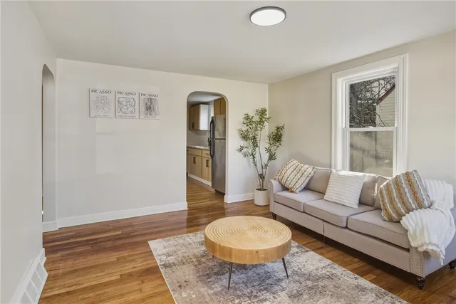 $324,900 | 6 Field Avenue, West Warwick, RI 02893