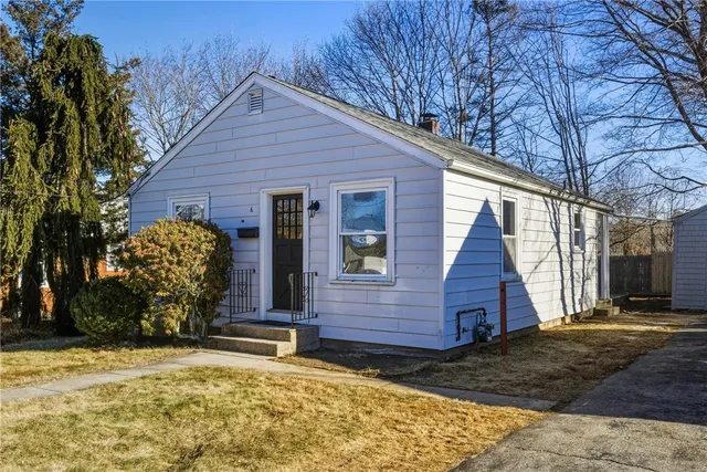 $324,900 | 6 Field Avenue, West Warwick, RI 02893