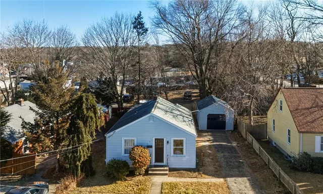 $324,900 | 6 Field Avenue, West Warwick, RI 02893