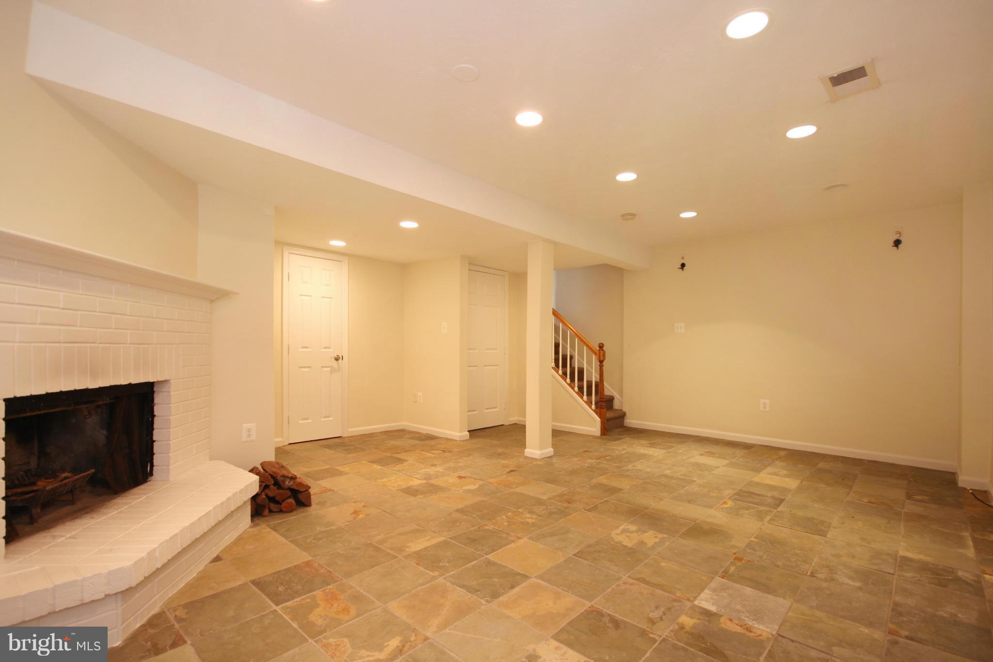 8020 Northumberland Road Springfield, VA 22153 - Photo 25 of 30 Basement