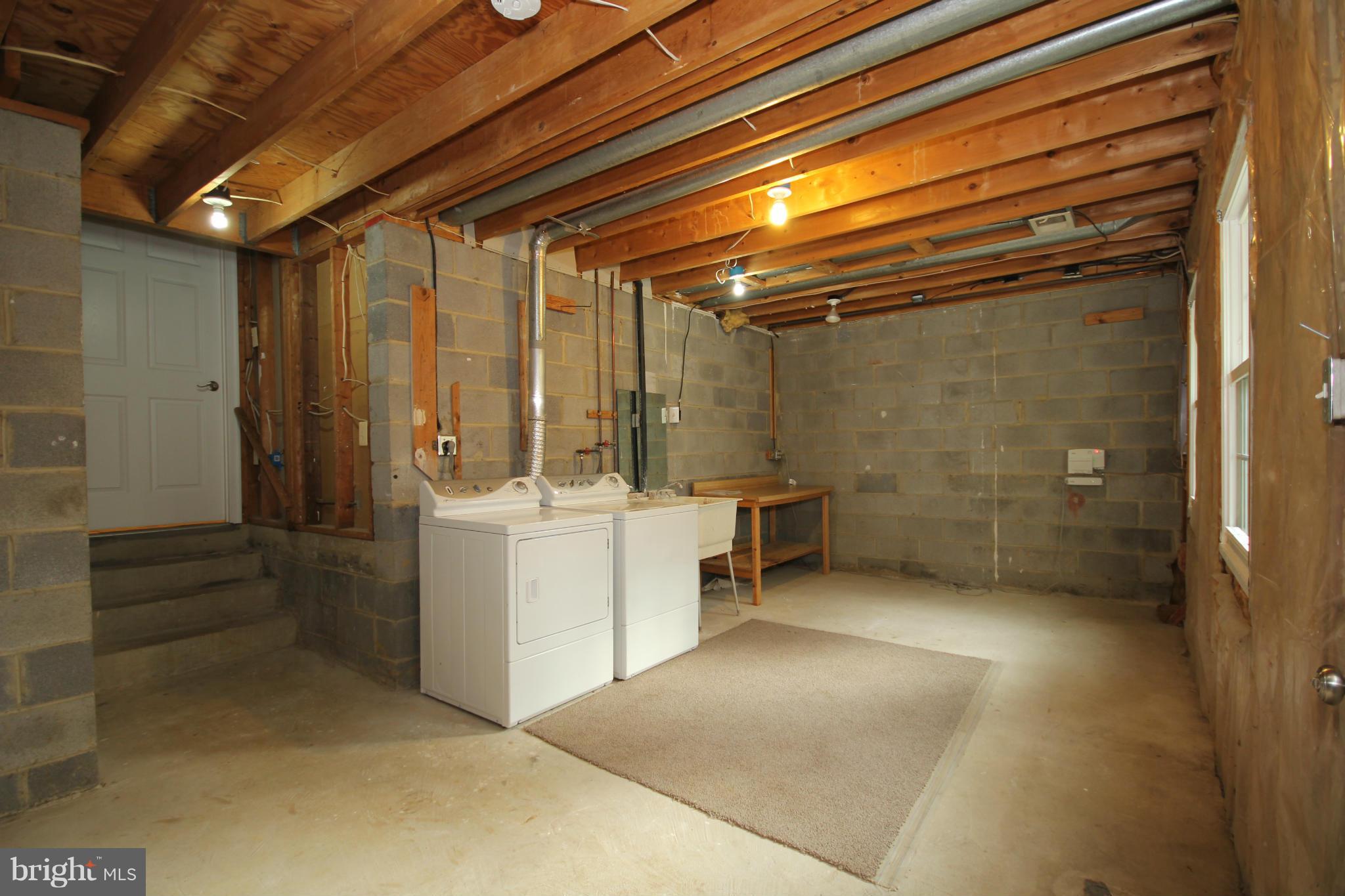 8020 Northumberland Road Springfield, VA 22153 - Photo 27 of 30 Basement