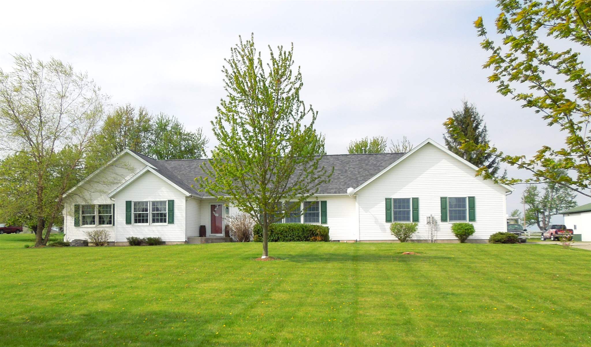 20920 Springfield Center Road Harlan, IN 46743 - Photo 1 of 36