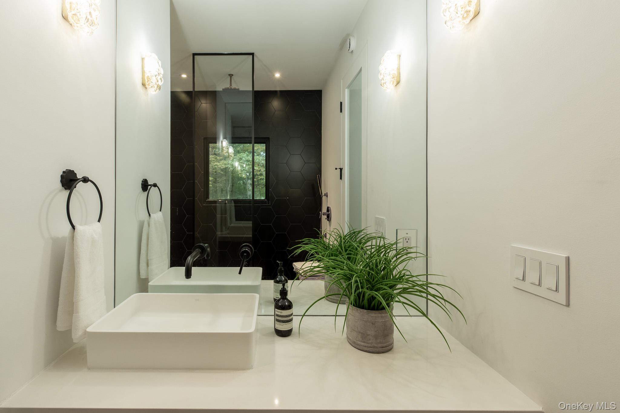 283 Willow Glen Road Red Hook, NY 12571 - Photo 12 of 27 a bathroom with a shower