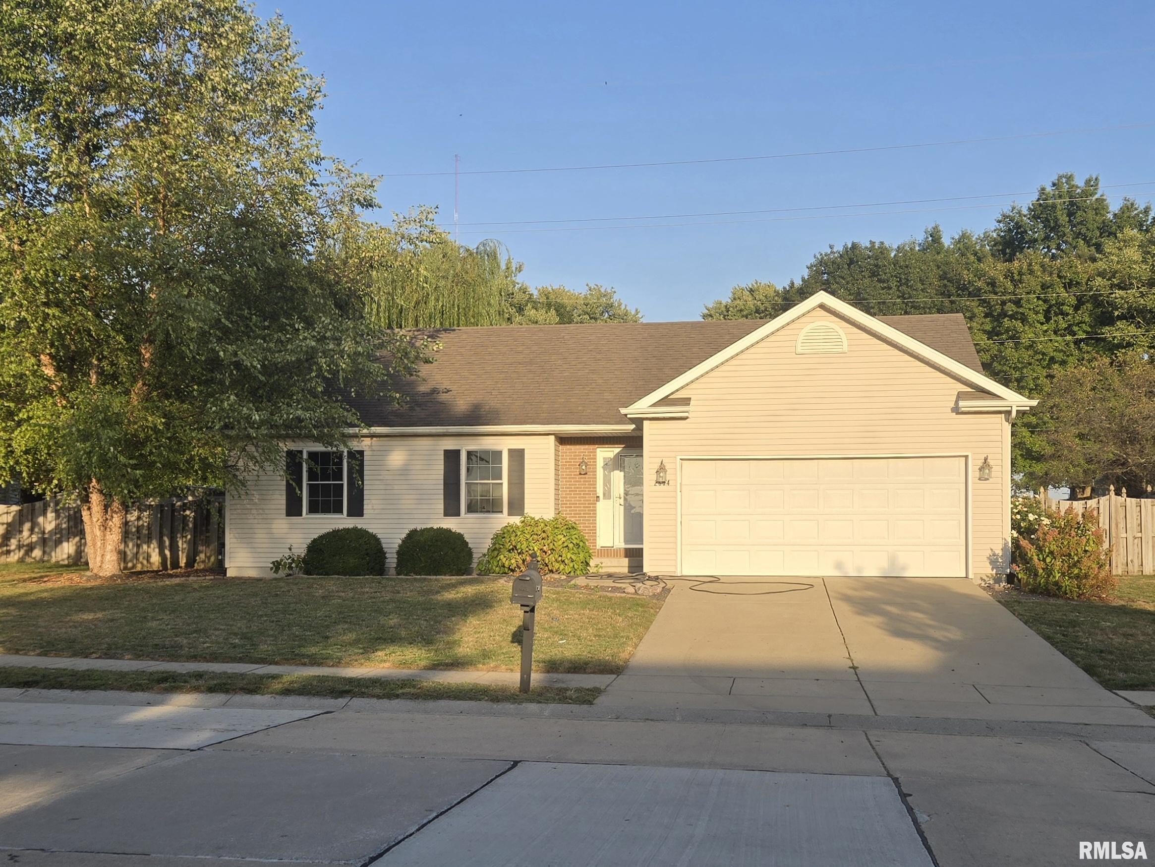 2604 Warrior Boulevard Springfield, IL 62712 - Photo 1 of 29 Gallery Image 1