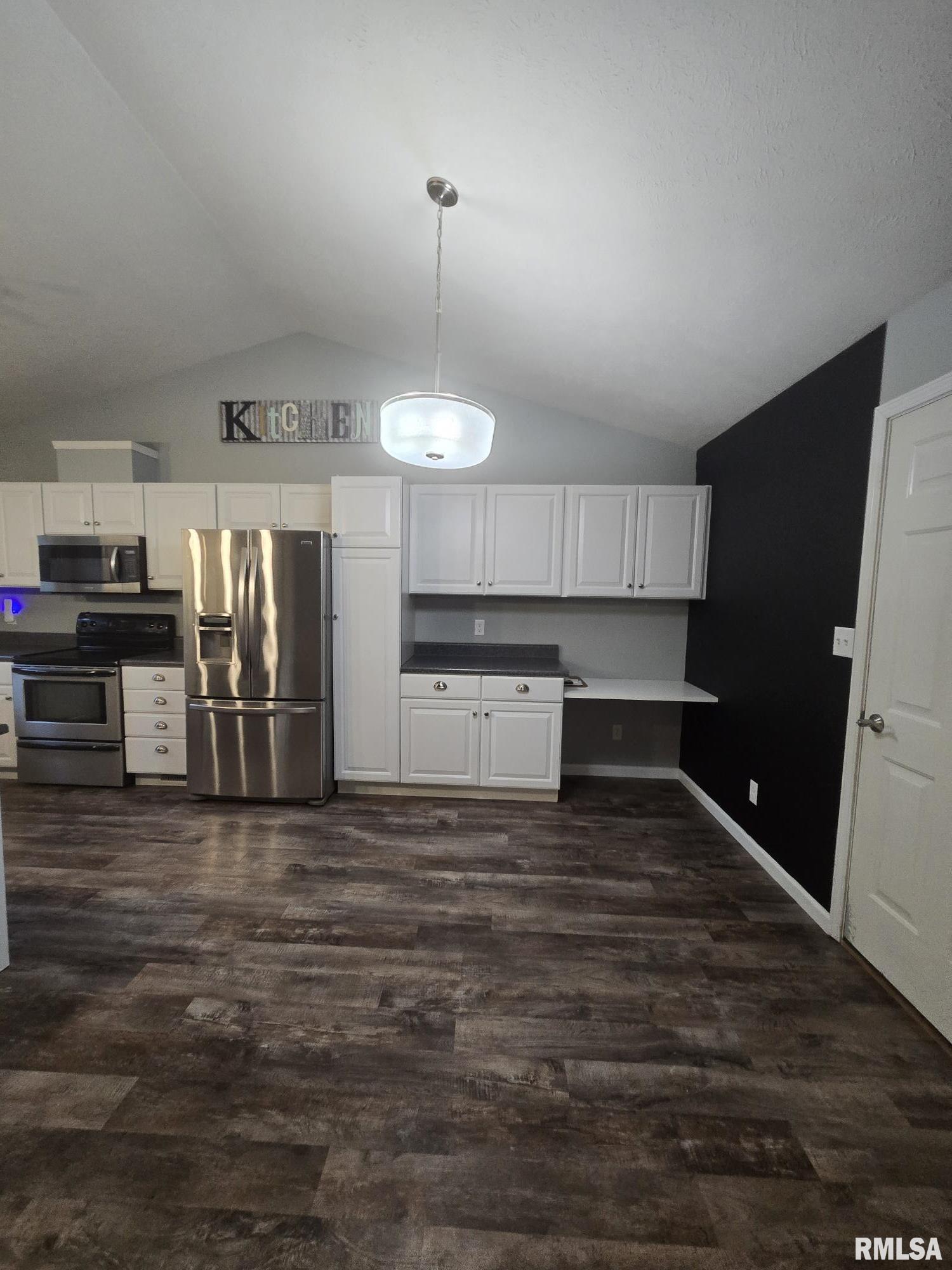 2604 Warrior Boulevard Springfield, IL 62712 - Photo 4 of 29 Gallery Image 4