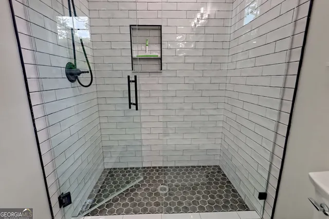 $675,000 | 63 Redwood Lane, Tiger, GA 30576