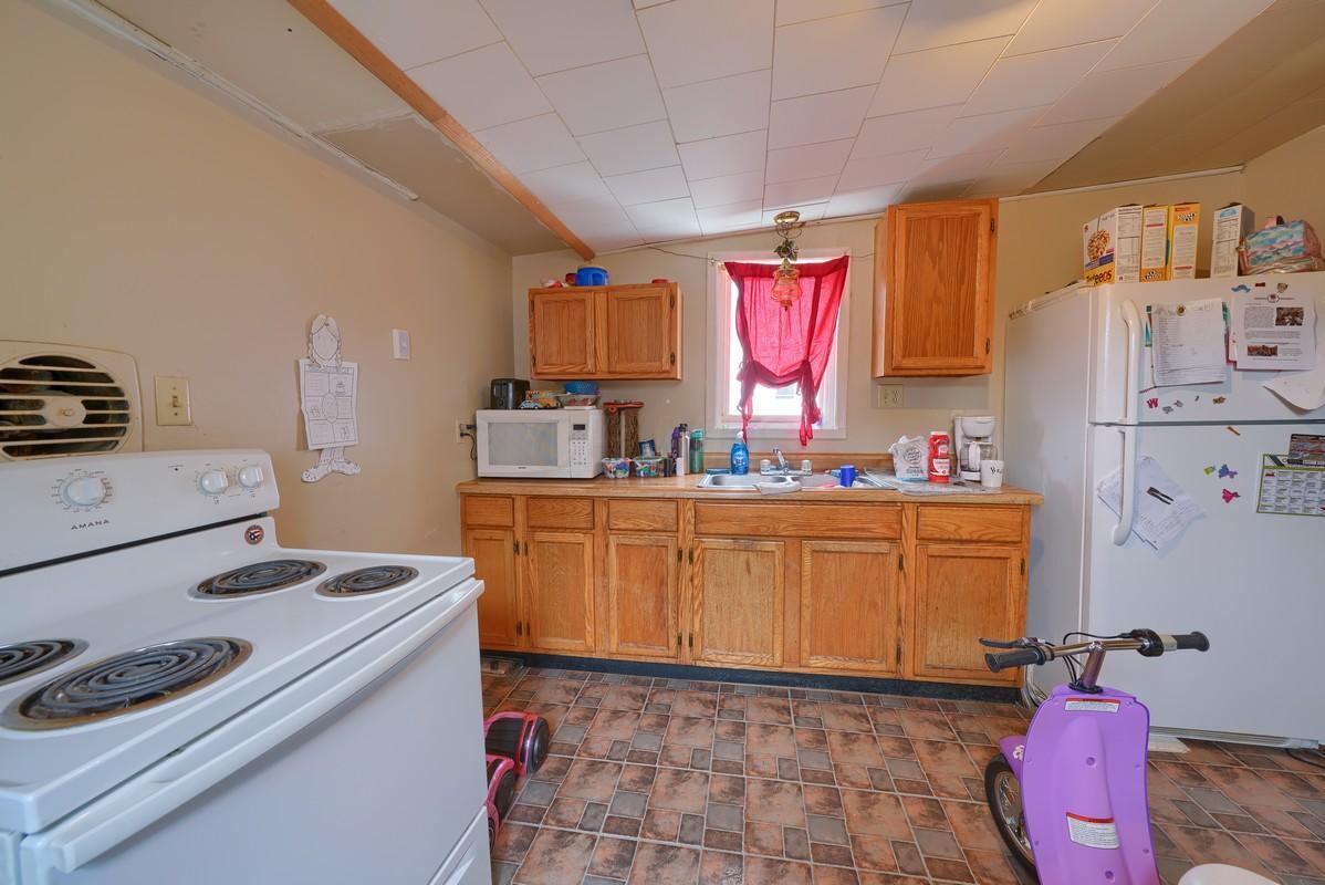 470 North Court Street Circleville, OH 43113 - Photo 32 of 38