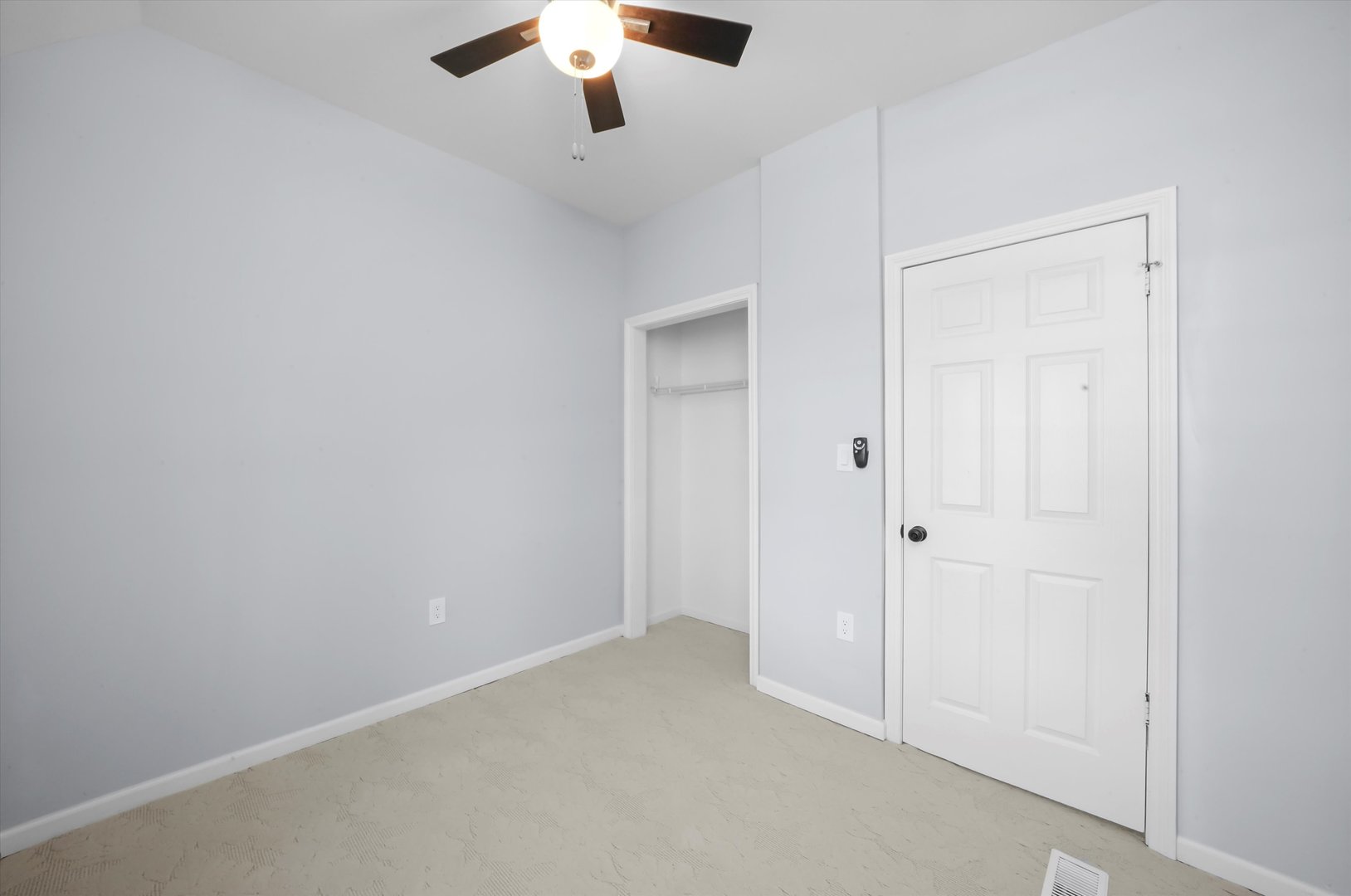322 Chestnut Street Addison, IL 60101 - Photo 24 of 43 Gallery Image 24