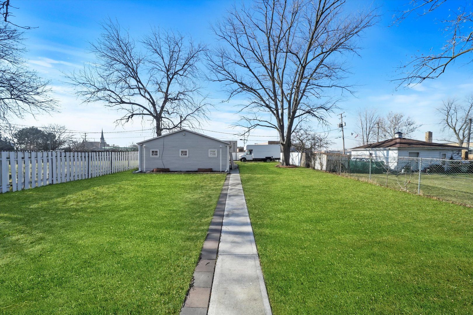 322 Chestnut Street Addison, IL 60101 - Photo 40 of 43 Gallery Image 40