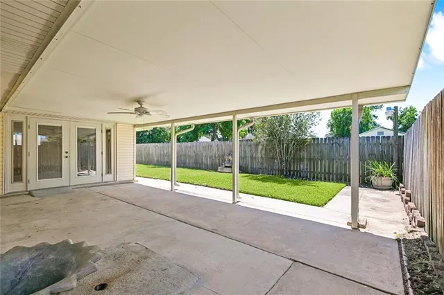 $364,000 | 708 West Solidelle Street, Chalmette, LA 70043