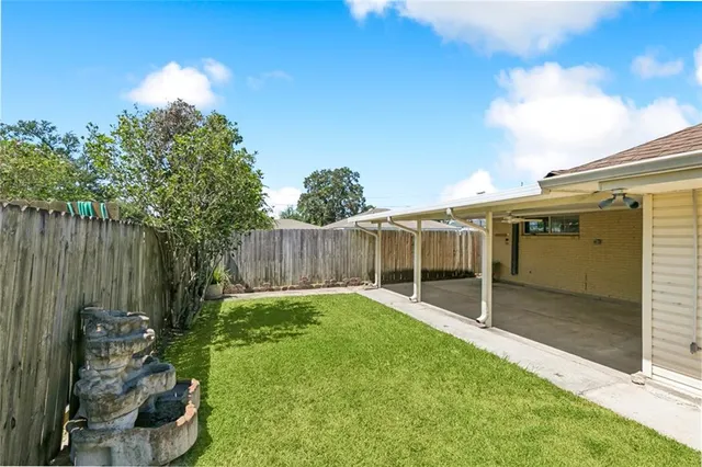 $364,000 | 708 West Solidelle Street, Chalmette, LA 70043