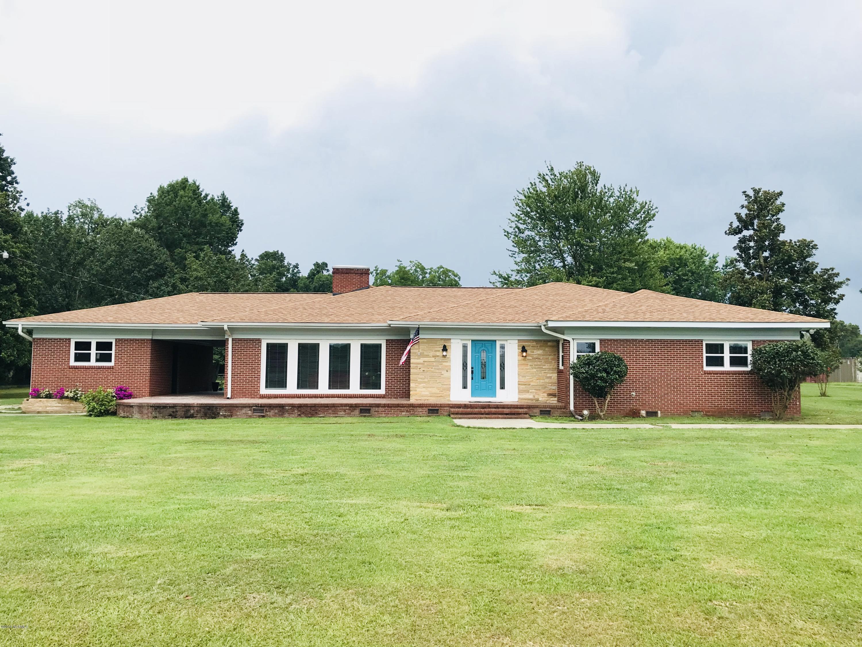 1480 Brewer Road Faison, NC 28341 - Photo 1 of 53 IMG_0073