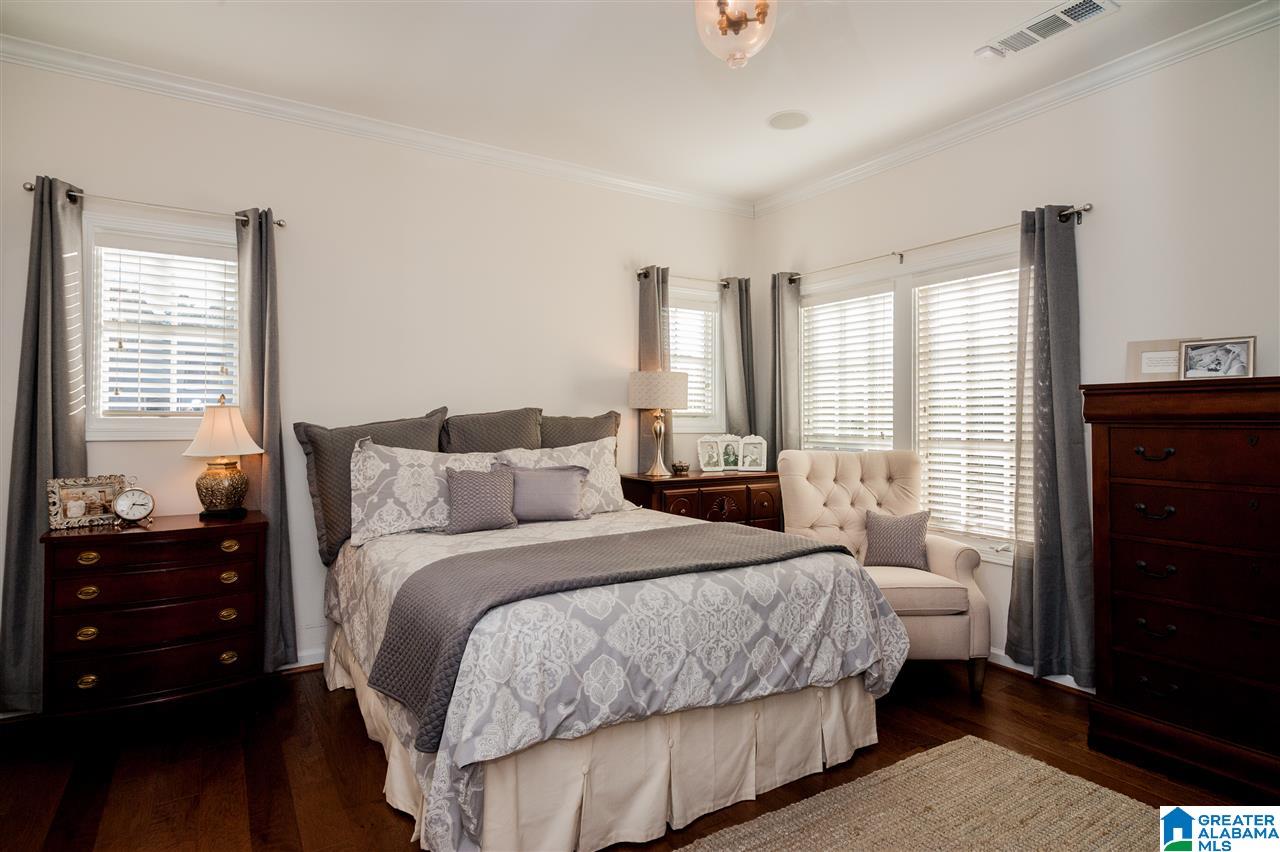 31 Portobello Road, Unit 11 Birmingham, AL 35242 - Photo 18 of 36