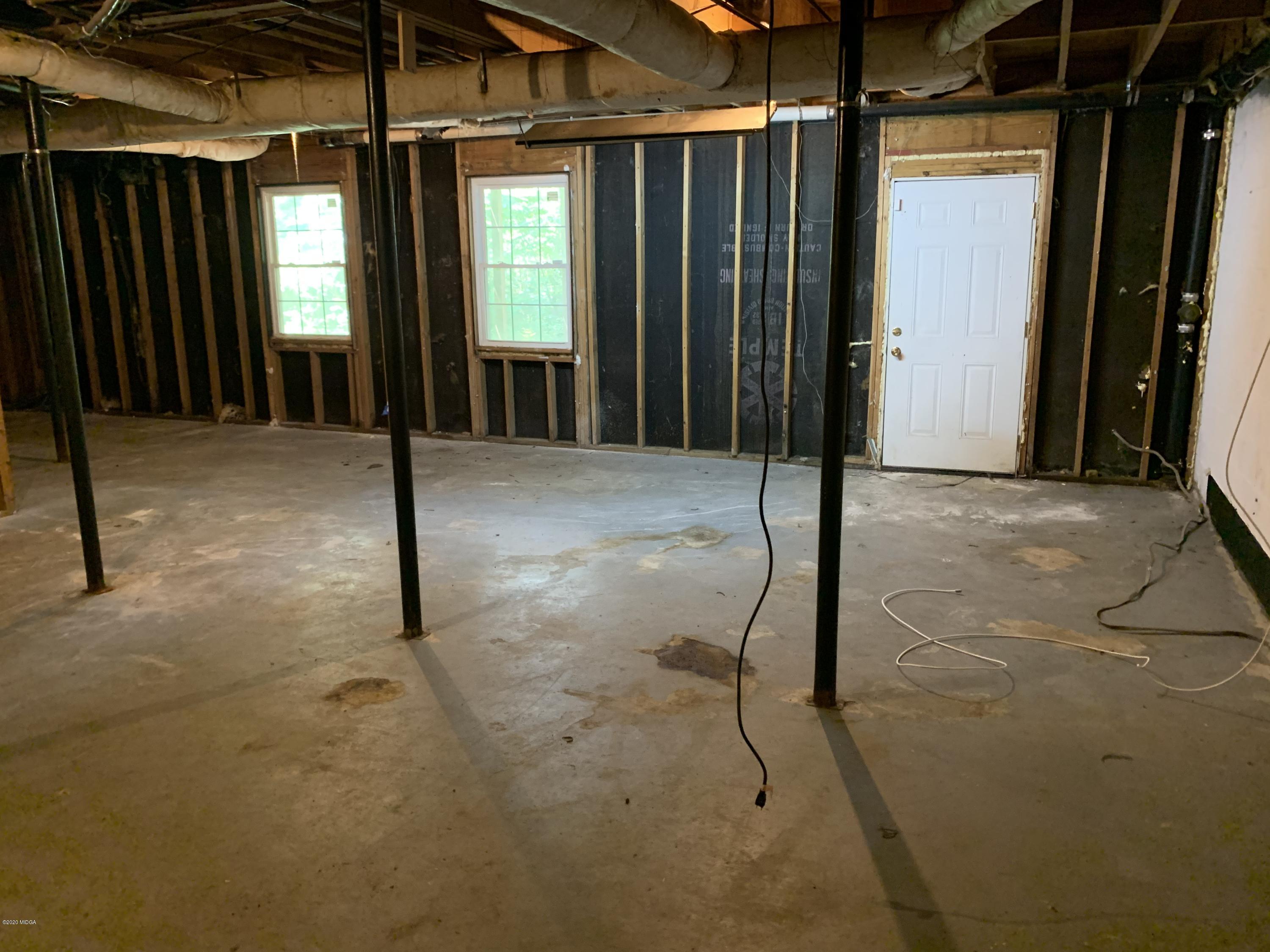 2735 Heath Road Macon, GA 31206 - Photo 11 of 11 IMG-2573