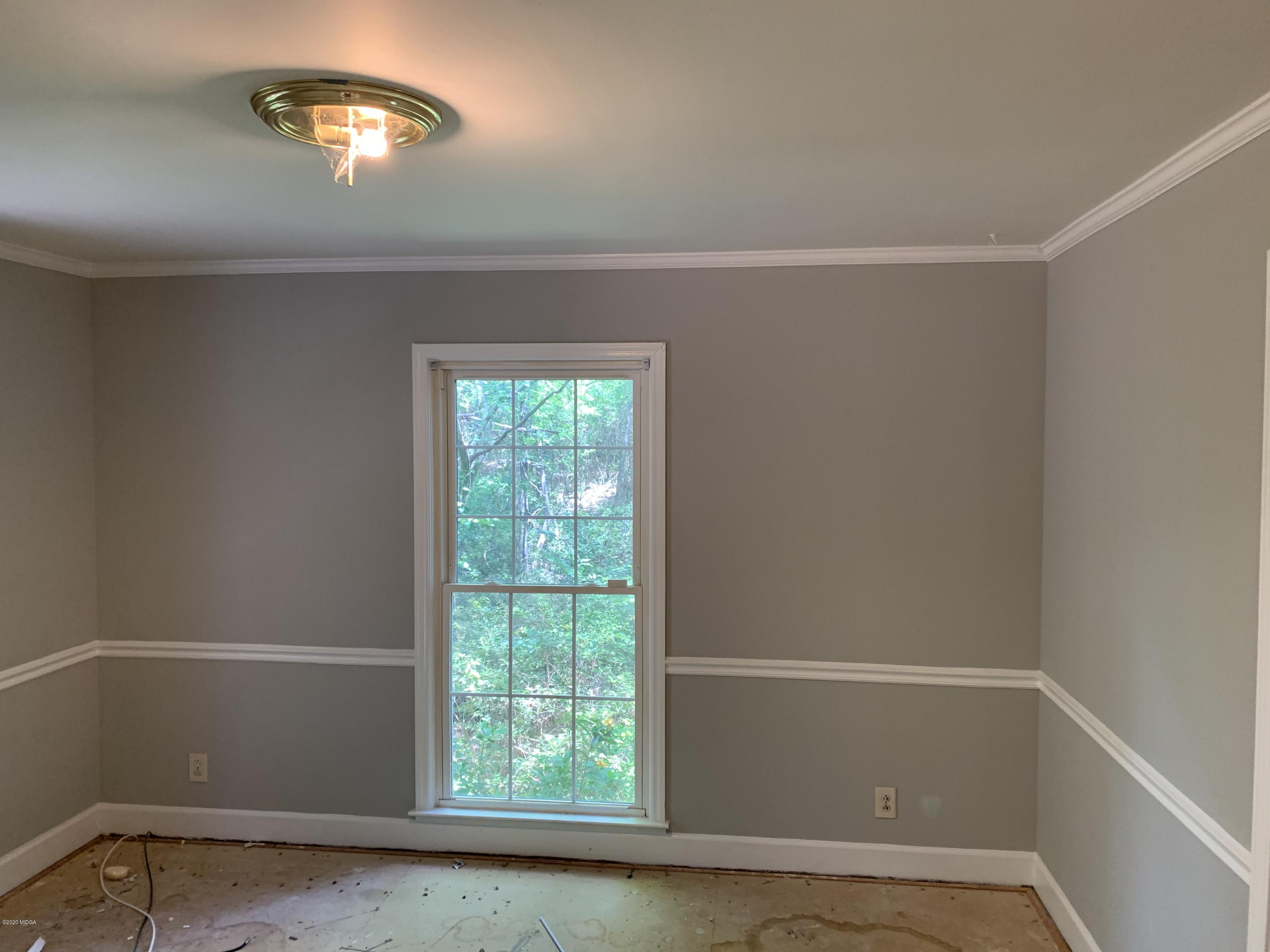 2735 Heath Road Macon, GA 31206 - Photo 5 of 11 IMG-2565