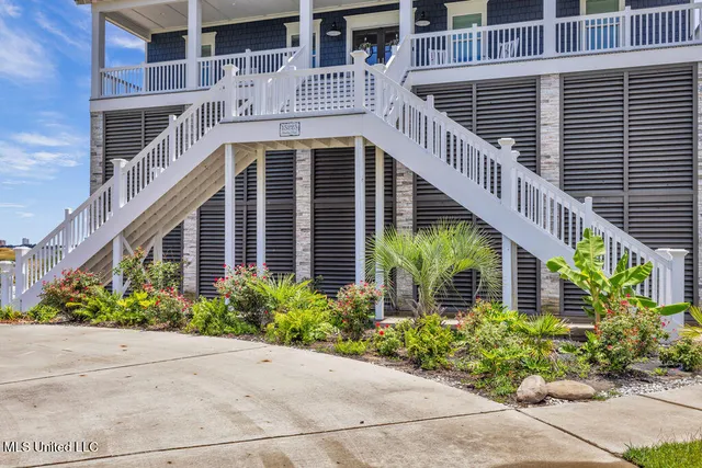 $1,290,000 | 15225 Branigar, Biloxi, MS 39532