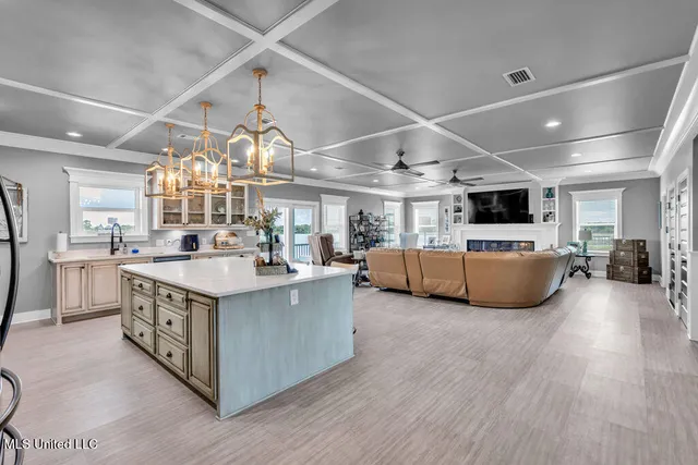 $1,290,000 | 15225 Branigar, Biloxi, MS 39532