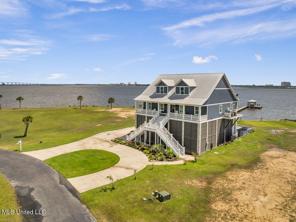 15225 Branigar Biloxi, MS 39532 - Photo 2 of 70 15225Branigar-2