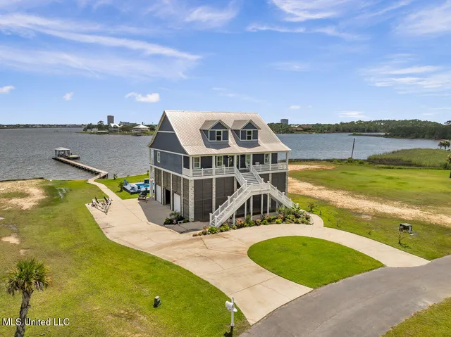 $1,290,000 | 15225 Branigar, Biloxi, MS 39532
