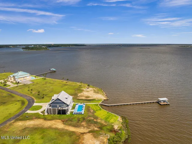 $1,290,000 | 15225 Branigar, Biloxi, MS 39532