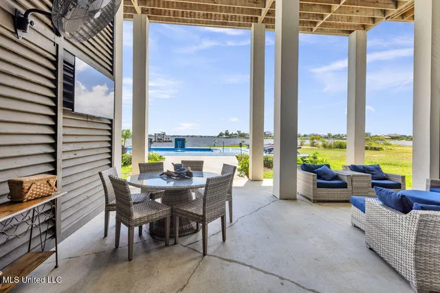 $1,290,000 | 15225 Branigar, Biloxi, MS 39532