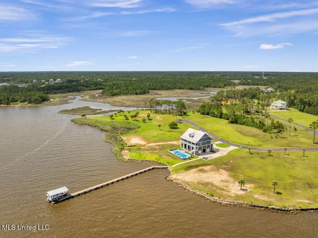 $1,290,000 | 15225 Branigar, Biloxi, MS 39532