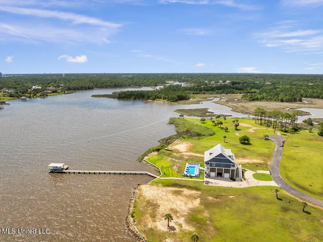 $1,290,000 | 15225 Branigar, Biloxi, MS 39532