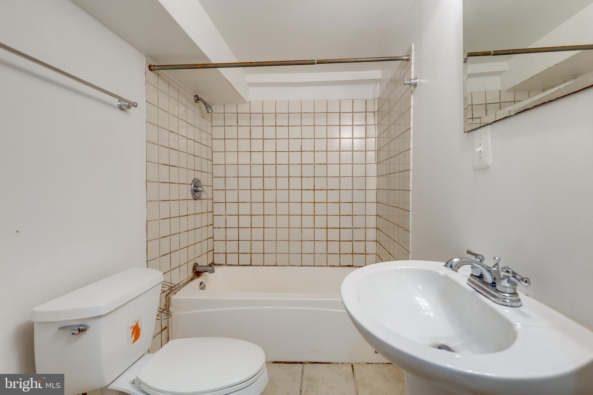 1120 Columbia Road Northwest Washington, DC 20009 - Photo 46 of 53 Lower Level Bath