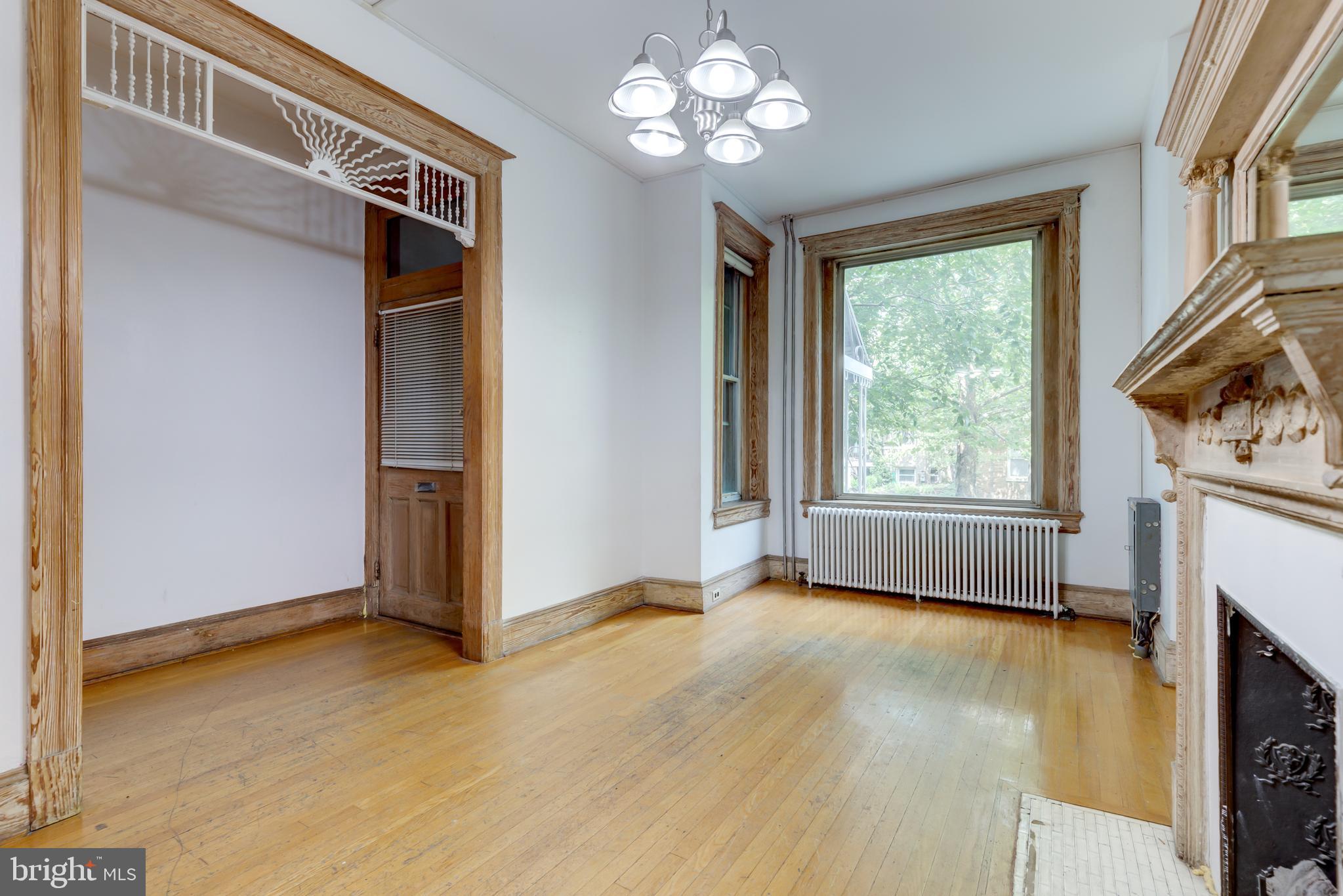 1120 Columbia Road Northwest Washington, DC 20009 - Photo 9 of 53 Living Room
