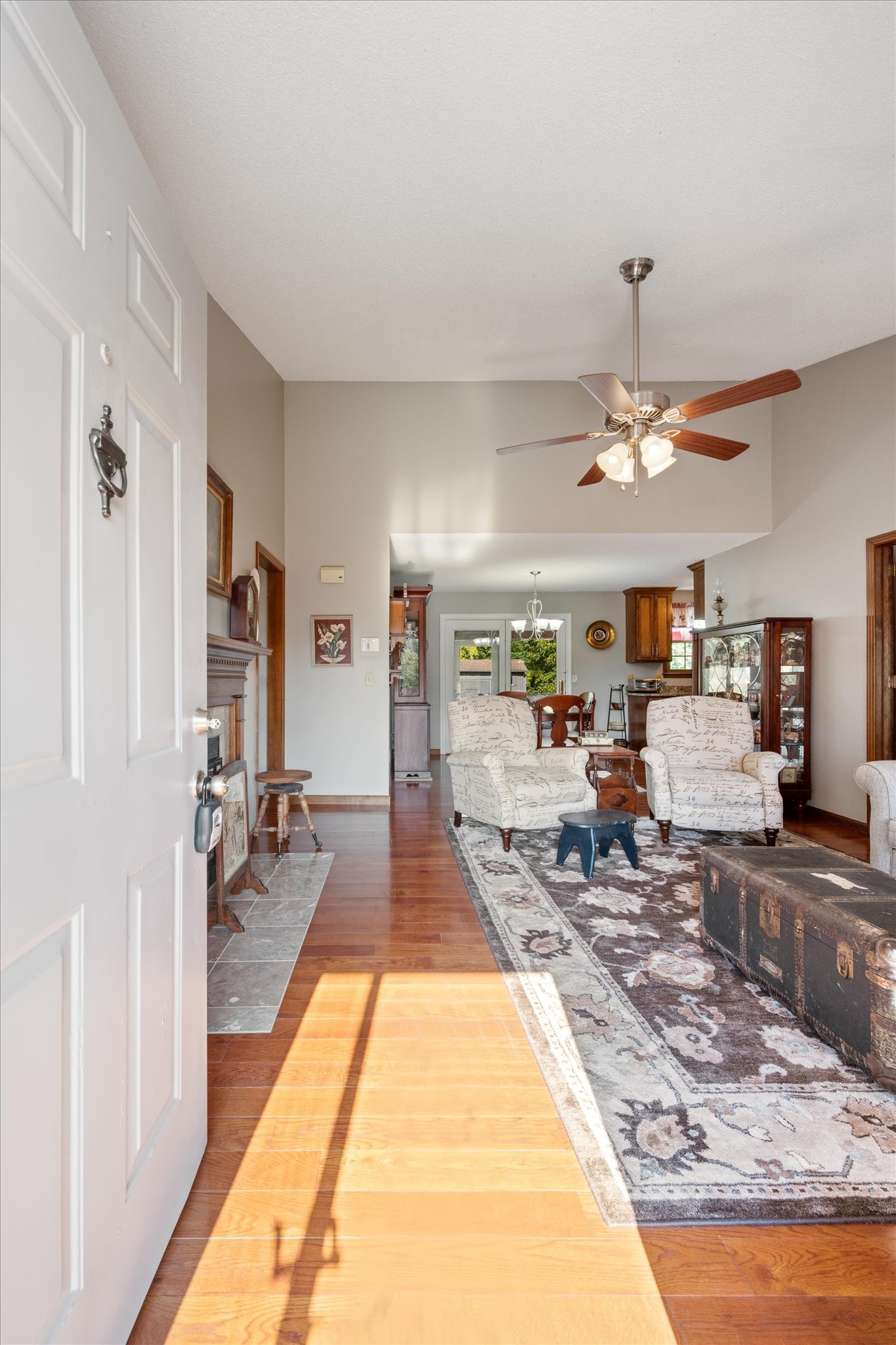 816 Fitzpatrick Road Nashville, TN 37214 - Photo 2 of 27 Gallery Image 2