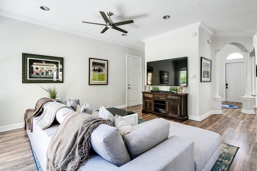 111 Via Poinciana Street Boca Raton, FL 33487 - Photo 21 of 38 FAMILY ROOM