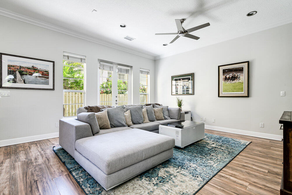 111 Via Poinciana Street Boca Raton, FL 33487 - Photo 6 of 38 FAMILY ROOM