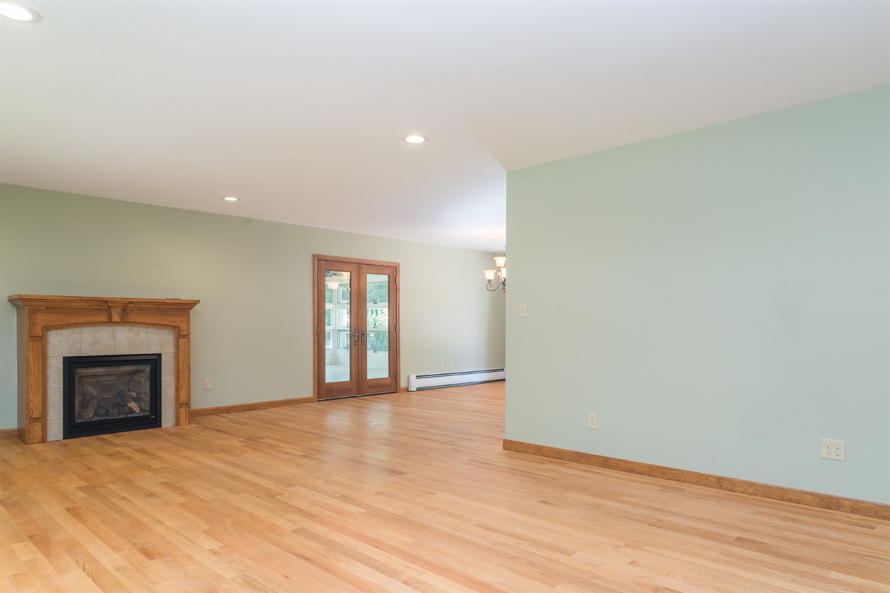 13 Sunset Drive Rochester, NH 03867 - Photo 14 of 35