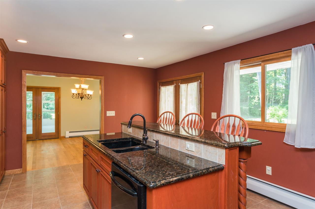 13 Sunset Drive Rochester, NH 03867 - Photo 8 of 35