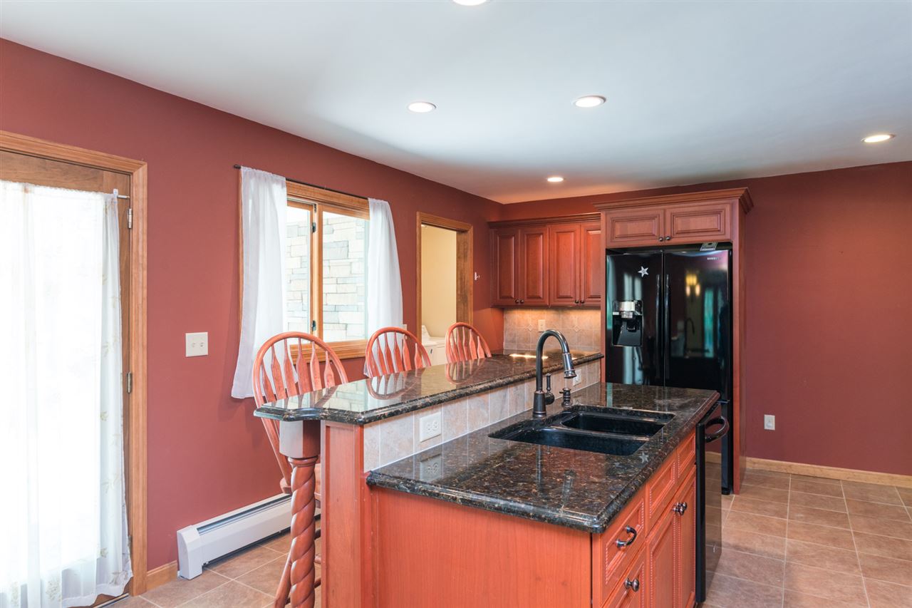 13 Sunset Drive Rochester, NH 03867 - Photo 10 of 35