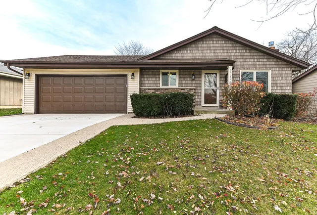 $330,000 | 3327 Southwood Drive, Racine, WI 53406