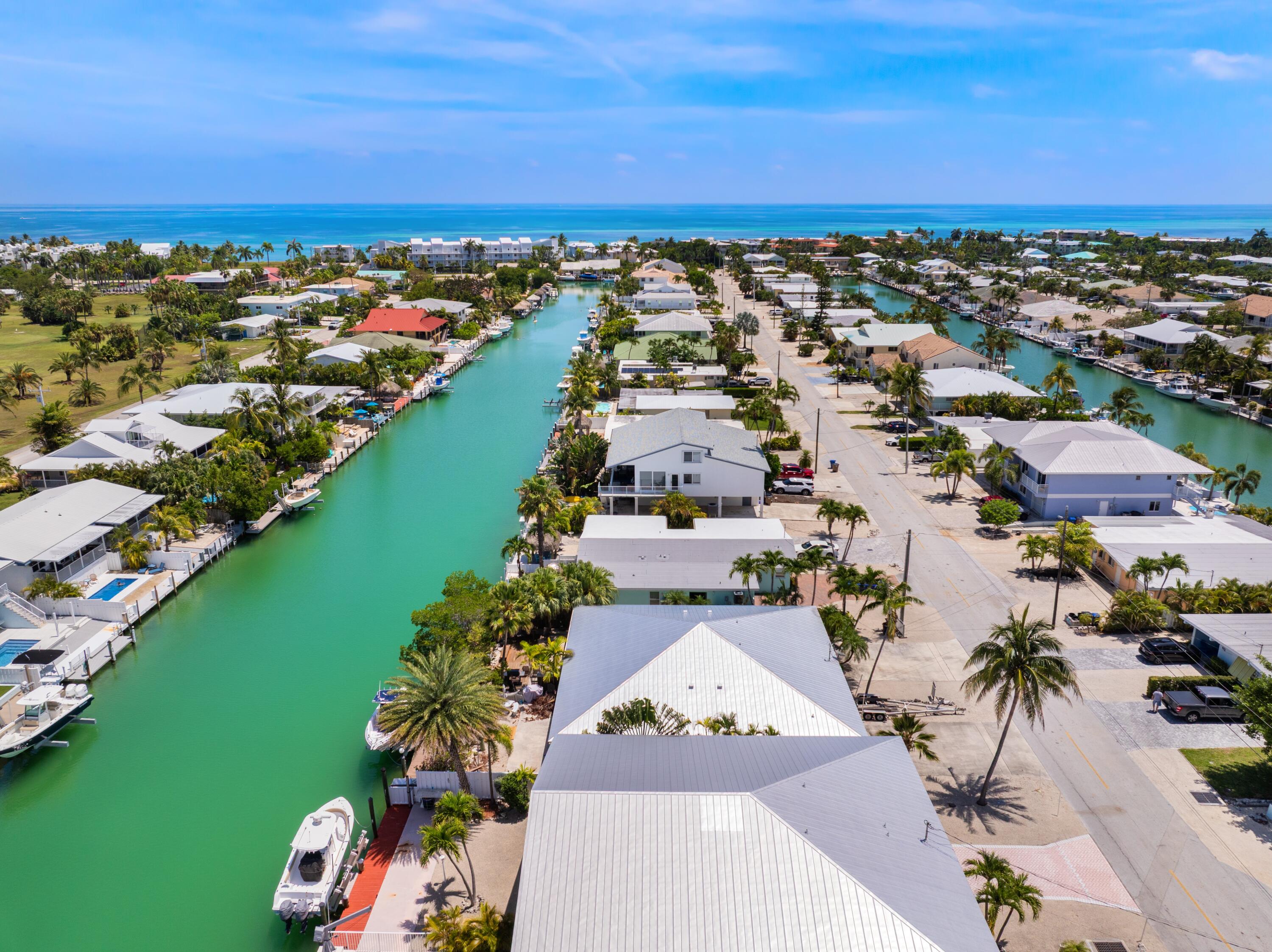 440 9th Street Key Colony Beach, FL 33051 - Photo 32 of 50 Aerial South