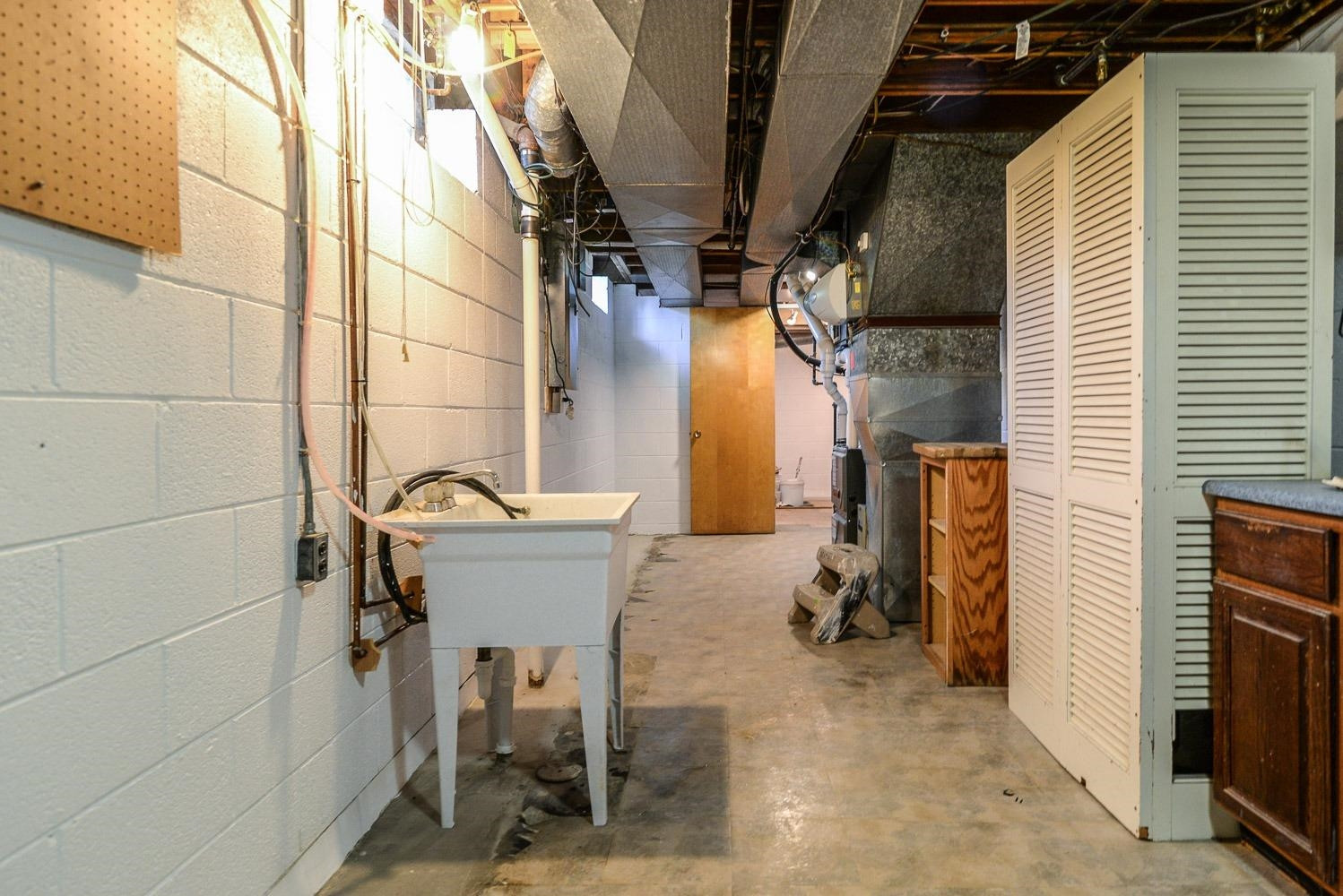 26234 Graham Road Redford, MI 48239 - Photo 56 of 64 Photo 56