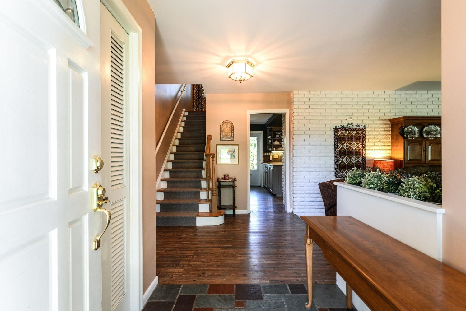 26234 Graham Road Redford, MI 48239 - Photo 9 of 64 Photo 9