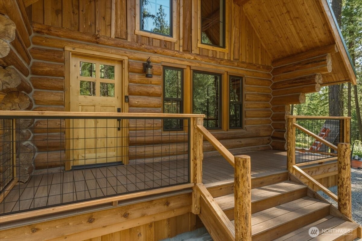 2350 First Crk Road Chelan, WA 98816 - Photo 8 of 39 a view of entryway with a front door