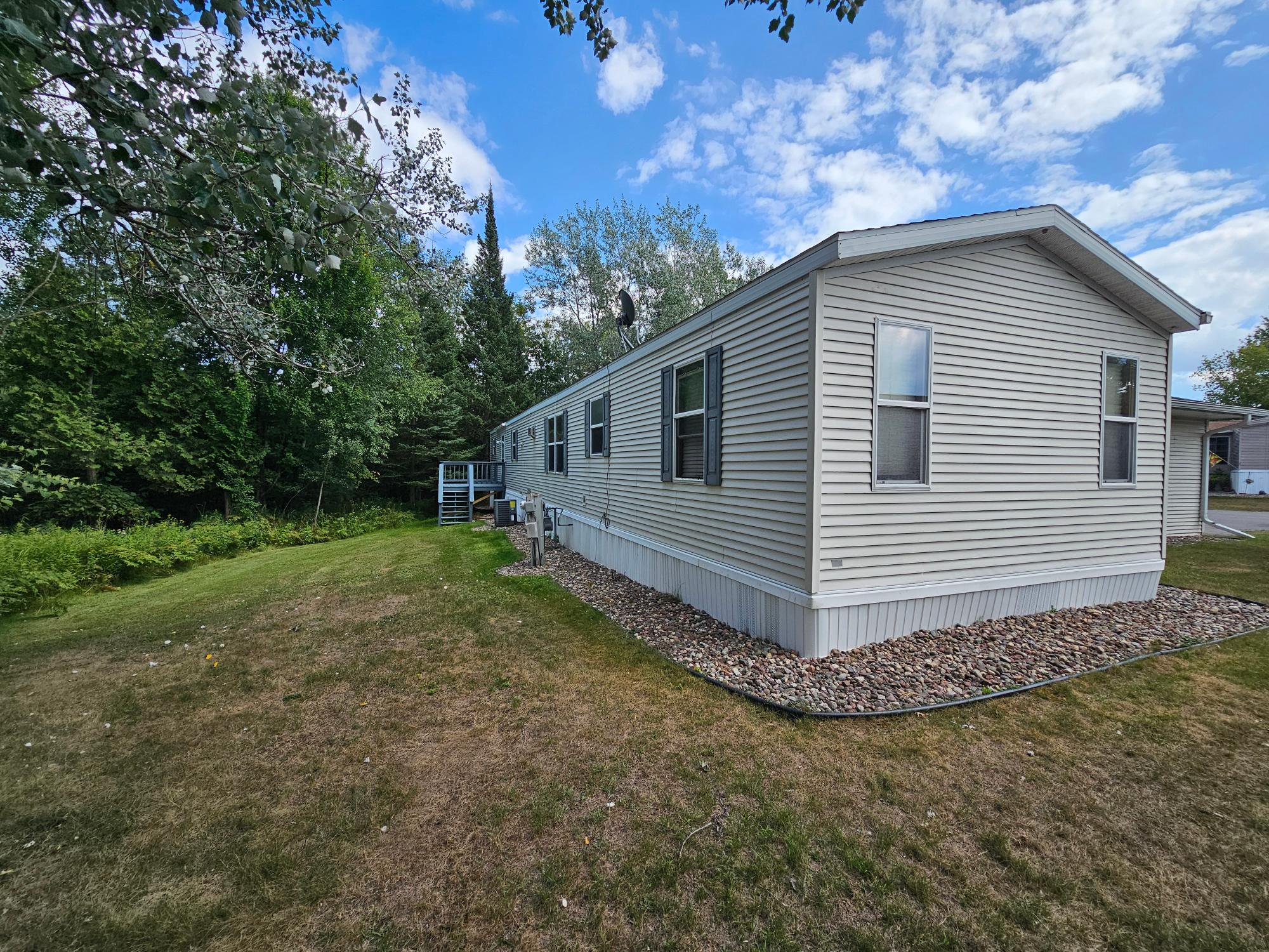 183 Edgewater Court, Unit 183 Rhinelander, WI 54501 - Photo 10 of 15 Gallery Image 10